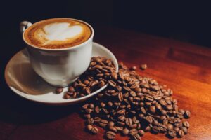 Rodzaje kawy – przewodnik po gatunkach i sposobach przygotowania