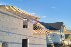 Gruz budowlany — zasady i procedury, które musisz znać prowadząc budowę